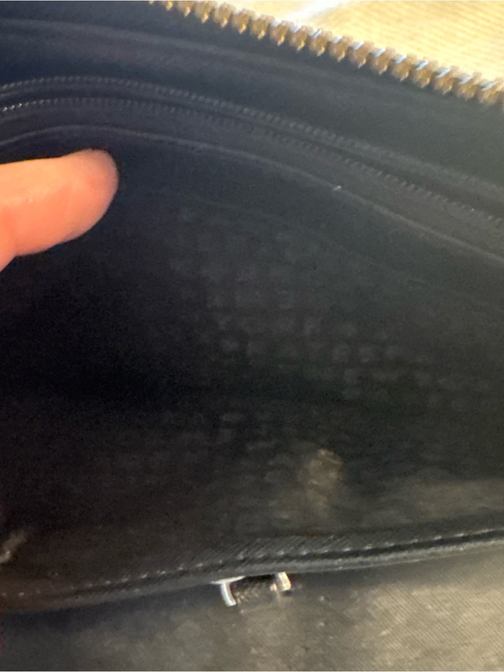 Black Zip-Around Wallet Kate spade - Picture 6 of 10